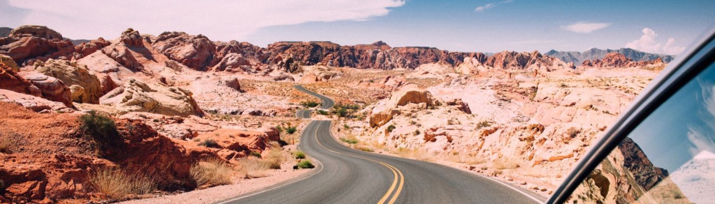 Maak een prachtige roadtrip met uw huurauto