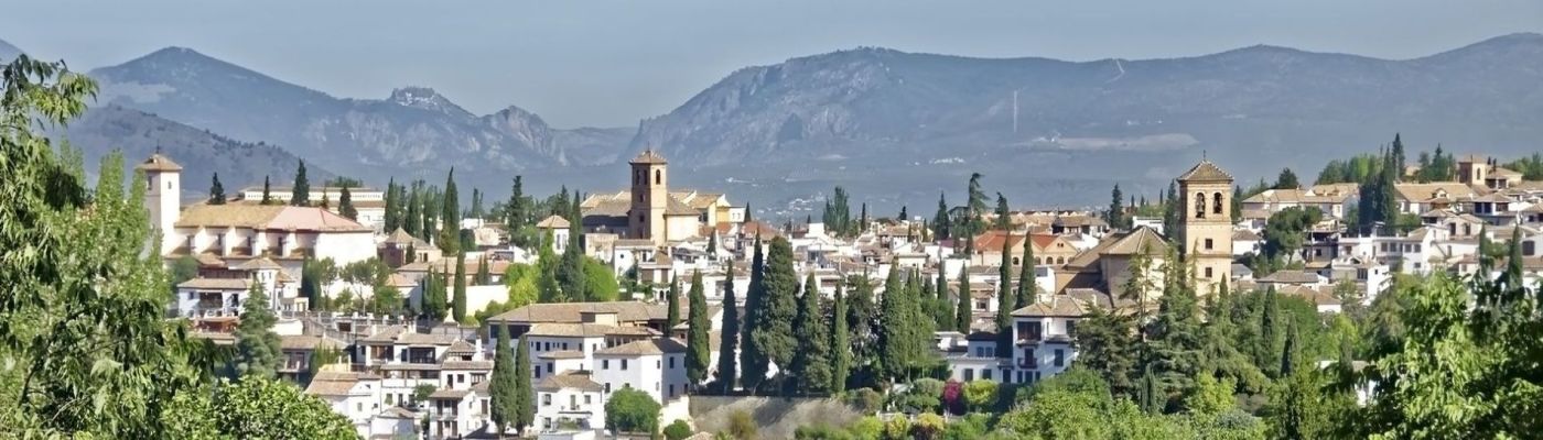 Auto huren vanaf de luchthaven of centrum van Malaga - Ontdek Andalusië